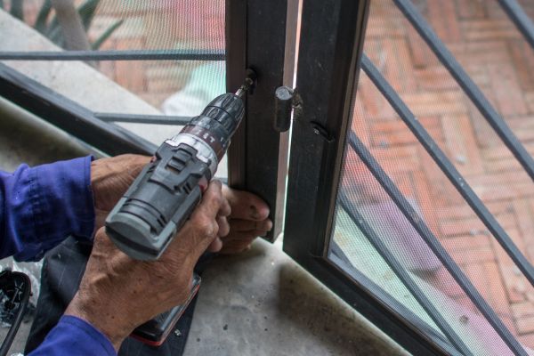 Steel Window Repair in Carlsbad